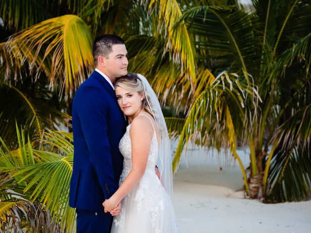 Hazen and kayla&apos;s Wedding in Isla Mujeres, Mexico 41