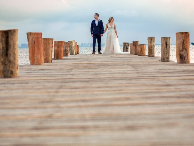 Hazen and kayla&apos;s Wedding in Isla Mujeres, Mexico 44