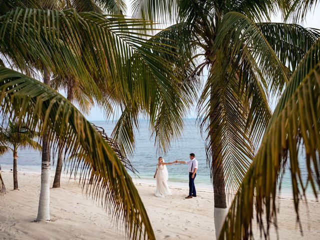 Hazen and kayla&apos;s Wedding in Isla Mujeres, Mexico 52