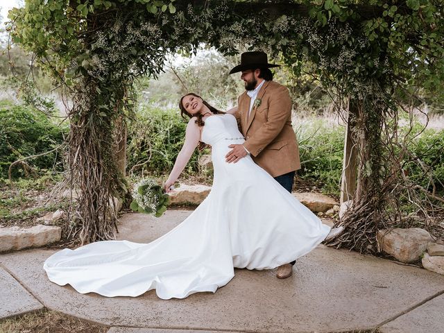 David and Sierra&apos;s Wedding in Dripping Springs, Texas 1