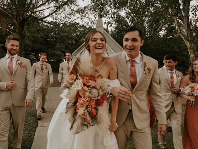 Logan and Taylor&apos;s Wedding in Kaufman, Texas 3