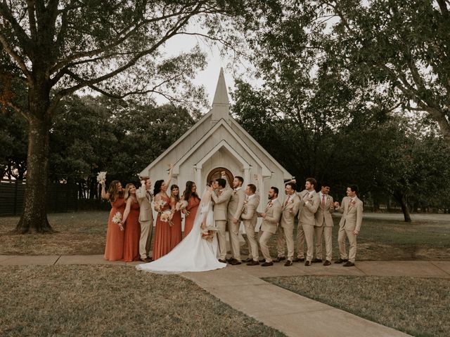 Logan and Taylor&apos;s Wedding in Kaufman, Texas 5