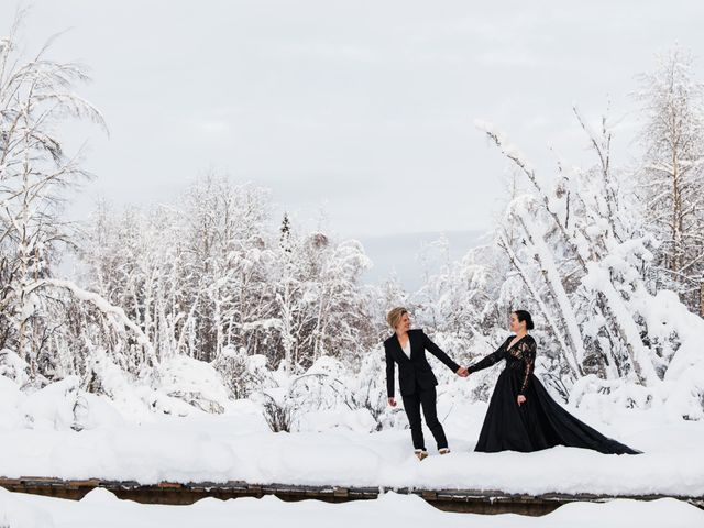 Mel and Jen&apos;s Wedding in Fairbanks, Alaska 29