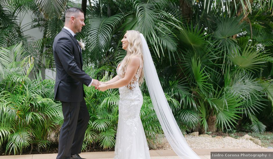 Andrew and Amanda's Wedding in Cancun, Mexico