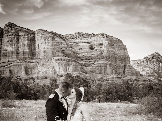 Jerett and Nicle&apos;s Wedding in Sedona, Arizona 38