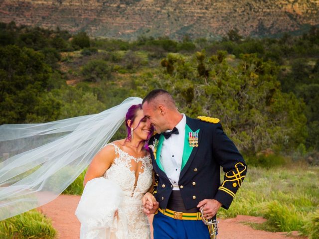 Jerett and Nicle&apos;s Wedding in Sedona, Arizona 40