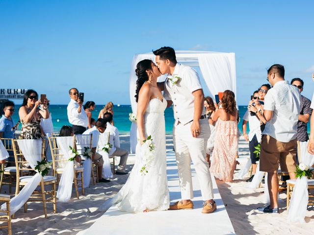 Larry and Rebecca&apos;s Wedding in Punta Cana, Dominican Republic 57