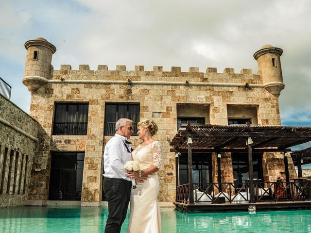 Terry and Peter&apos;s Wedding in Santo Domingo, Dominican Republic 22