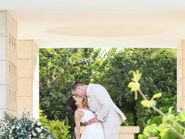 Melicia and Nicolas&apos;s Wedding in Cancun, Mexico 41