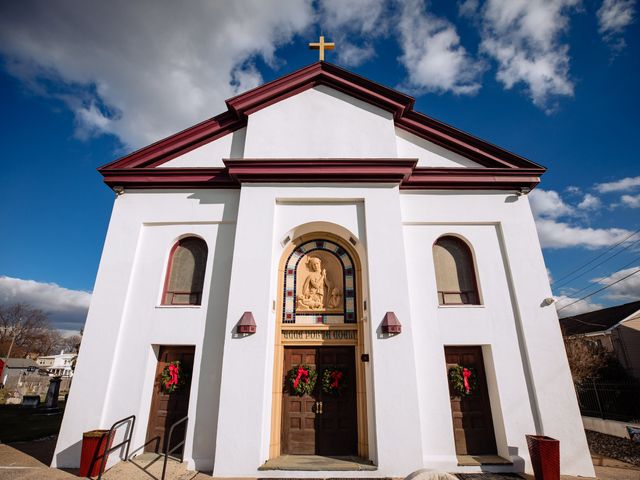 Caitie and Joey&apos;s Wedding in Phoenixville, Pennsylvania 7