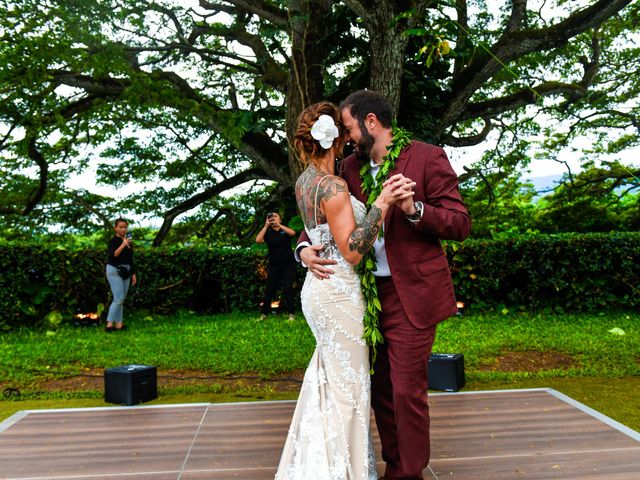 Claire and Matthew&apos;s Wedding in Kaneohe, Hawaii 17