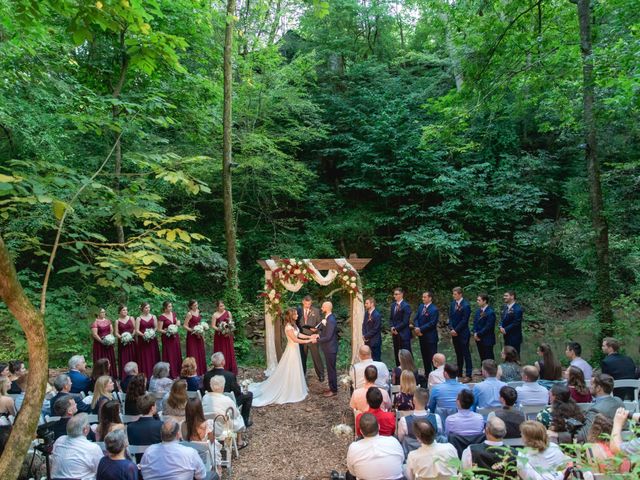 Landon and Sara&apos;s Wedding in Bowling Green, Kentucky 23