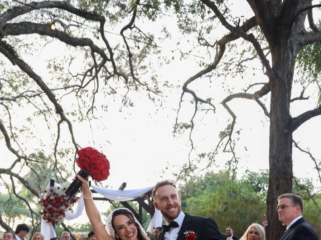 Gonzalo and Berlinda&apos;s Wedding in Davie, Florida 23