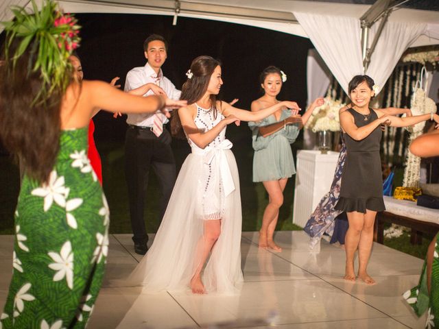 Jodi and Shen&apos;s wedding in Hawaii 21