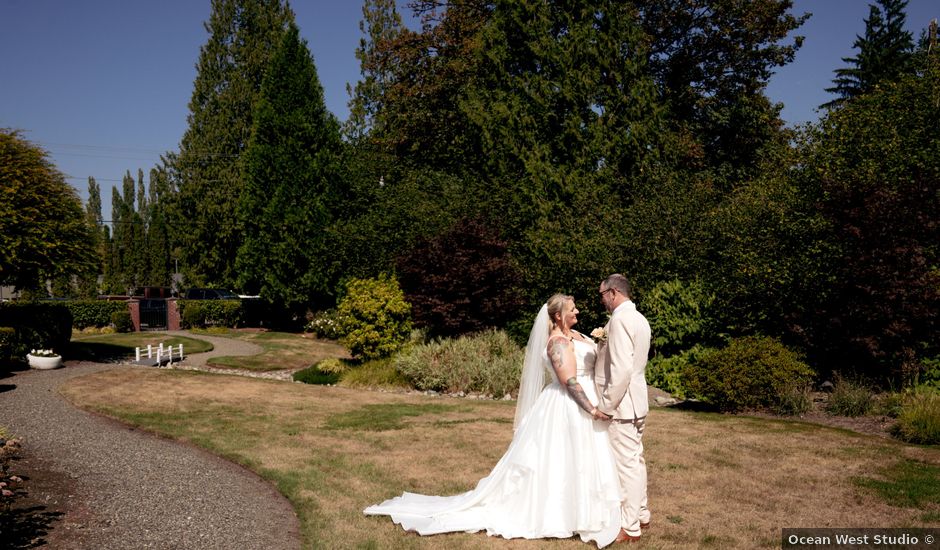 Kelsey and Erik's Wedding in Seattle, Washington