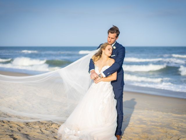 Matthew and Emily&apos;s Wedding in Beach Haven, New Jersey 10