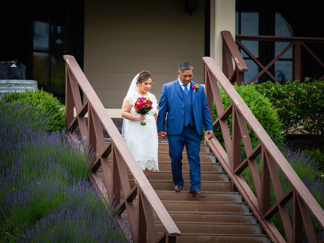 Derek and Melissa&apos;s Wedding in Salem, Oregon 13