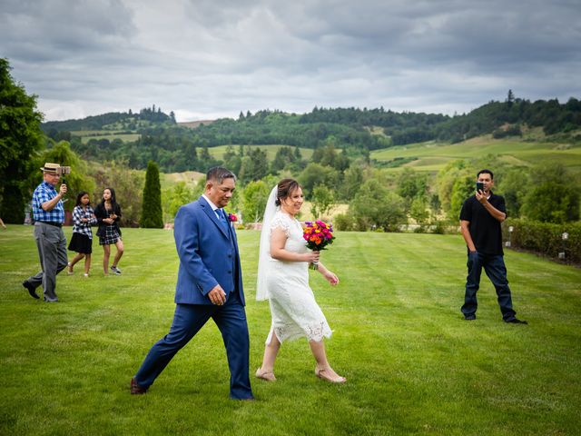 Derek and Melissa&apos;s Wedding in Salem, Oregon 17
