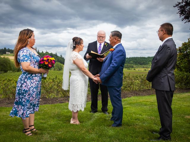 Derek and Melissa&apos;s Wedding in Salem, Oregon 20