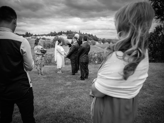 Derek and Melissa&apos;s Wedding in Salem, Oregon 21
