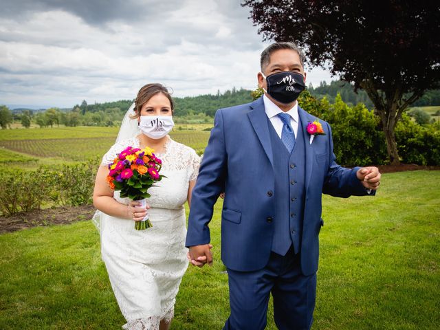 Derek and Melissa&apos;s Wedding in Salem, Oregon 36