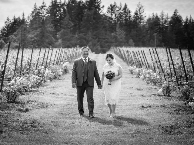 Derek and Melissa&apos;s Wedding in Salem, Oregon 61