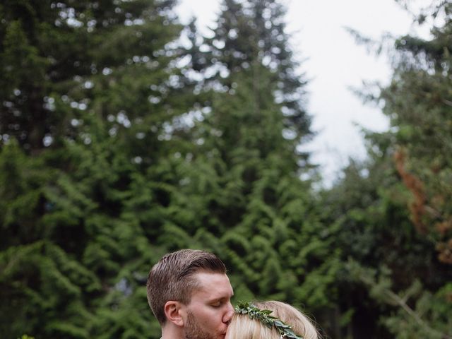 Jesse and Somer&apos;s Wedding in Portland, Oregon 23