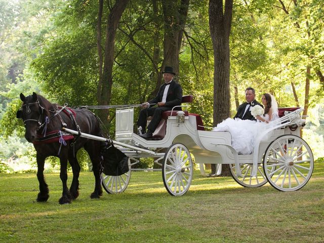 Rachel and Beau&apos;s Wedding in Cynthiana, Kentucky 10