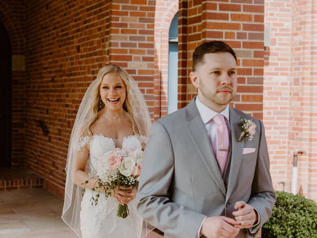 Noah and Lexie&apos;s Wedding in Lincoln, Nebraska 35