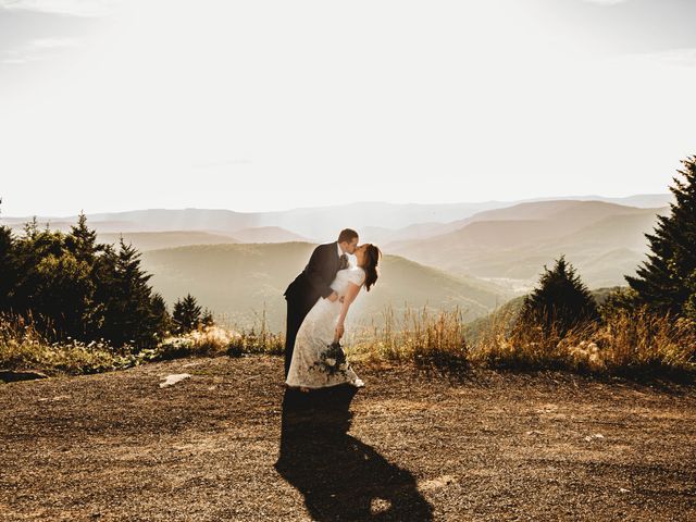 Logan and Grace&apos;s Wedding in Snowshoe, West Virginia 1
