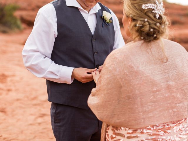 Jorge and Barbara&apos;s Wedding in Sedona, Arizona 13