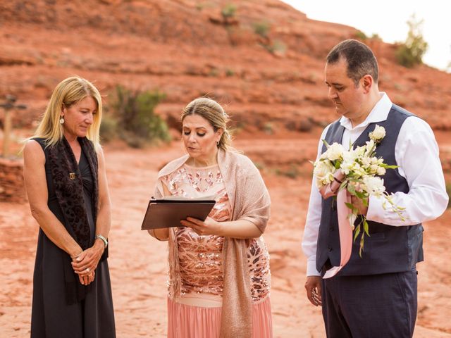 Jorge and Barbara&apos;s Wedding in Sedona, Arizona 20