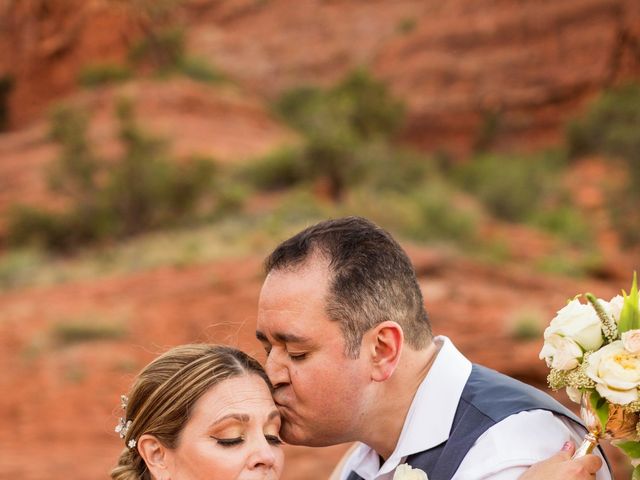 Jorge and Barbara&apos;s Wedding in Sedona, Arizona 22