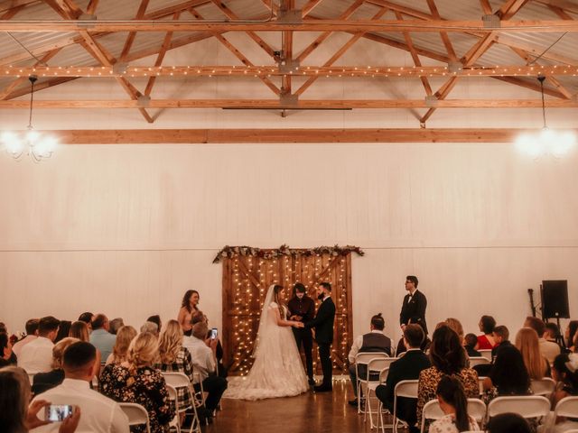 Jordan and Shelby&apos;s Wedding in Broken Arrow, Oklahoma 9