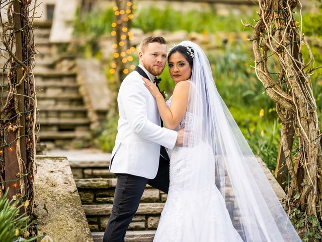 Erik and Yesenia's Wedding in Dyer, Indiana 20