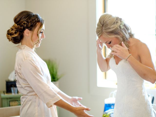 Colton and Emily&apos;s Wedding in Bargersville, Indiana 10