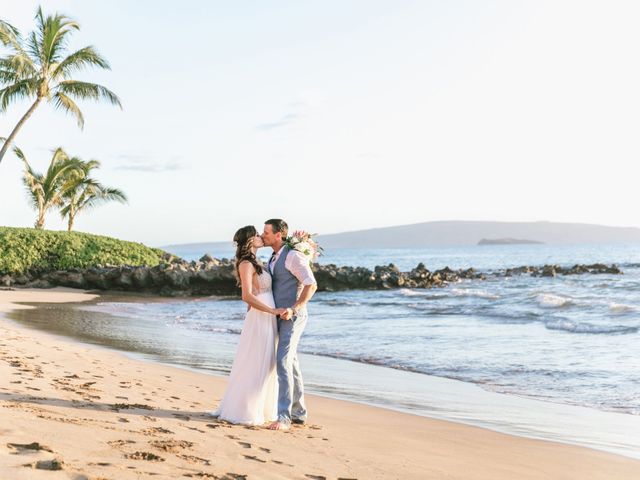 Keith and Marie&apos;s Wedding in Kihei, Hawaii 7