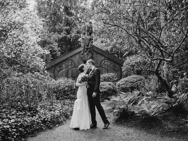Colin and Ann&apos;s Wedding in Seattle, Washington 20