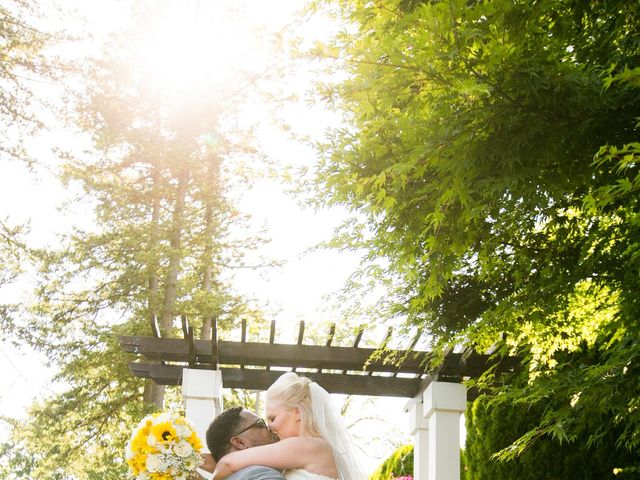 Chris and Lindsay&apos;s Wedding in Portland, Oregon 46