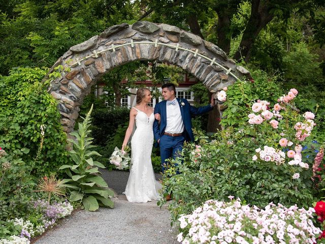 Daniel and Maria&apos;s Wedding in Bristol, Rhode Island 20