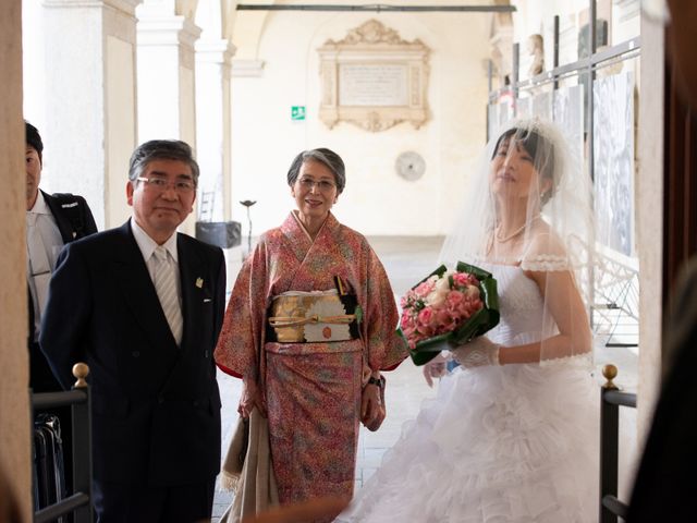 Mifuka and Andrea&apos;s Wedding in Italy, Texas 12