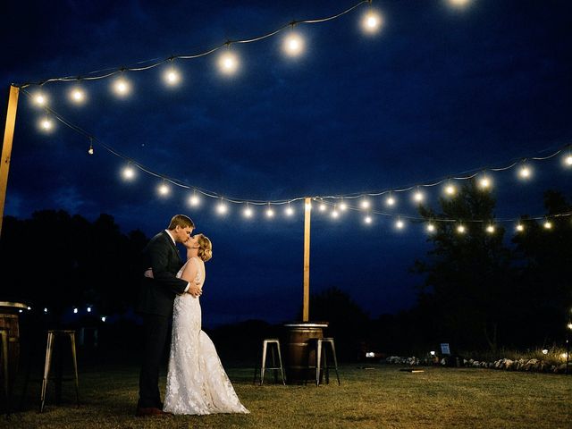 Tyler and Sarah&apos;s Wedding in Dripping Springs, Texas 20