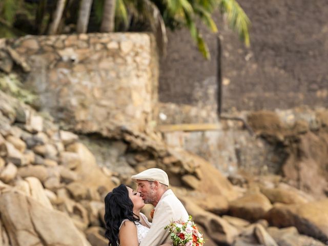 Paul and Cinthya&apos;s Wedding in Puerto Vallarta, Mexico 4