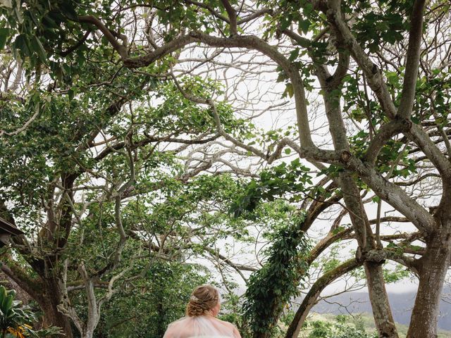 Lorissa and Jose&apos;s Wedding in Honolulu, Hawaii 76