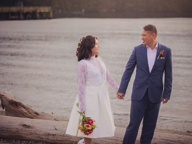 Will and Amanda&apos;s Wedding in Oak Harbor, Washington 2