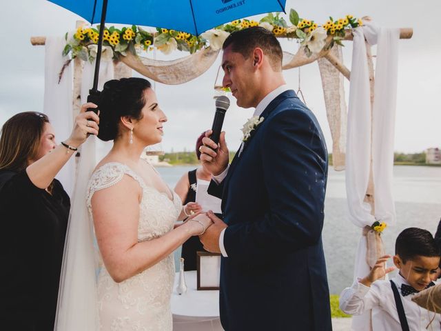 Carlo and Yuselin&apos;s Wedding in Miami, Florida 39