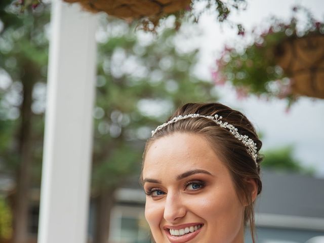 Matthew and Holland&apos;s Wedding in Battle Ground, Washington 16