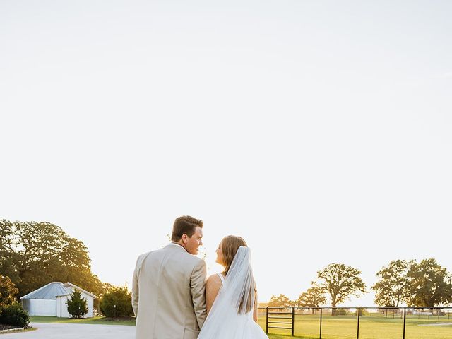 Josiah and Hailey&apos;s Wedding in Aubrey, Texas 4