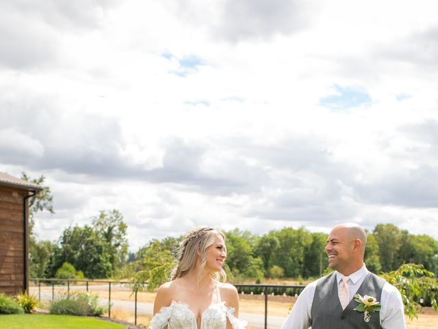 Jathan and Megan&apos;s Wedding in Portland, Oregon 31