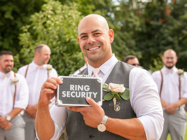 Jathan and Megan&apos;s Wedding in Portland, Oregon 52